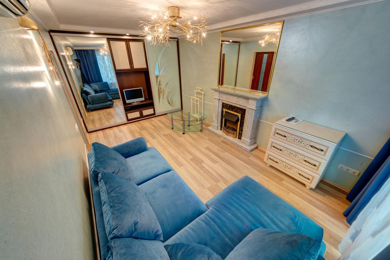 Apartamenty Na Dragomirova 10A 基輔 外观 照片